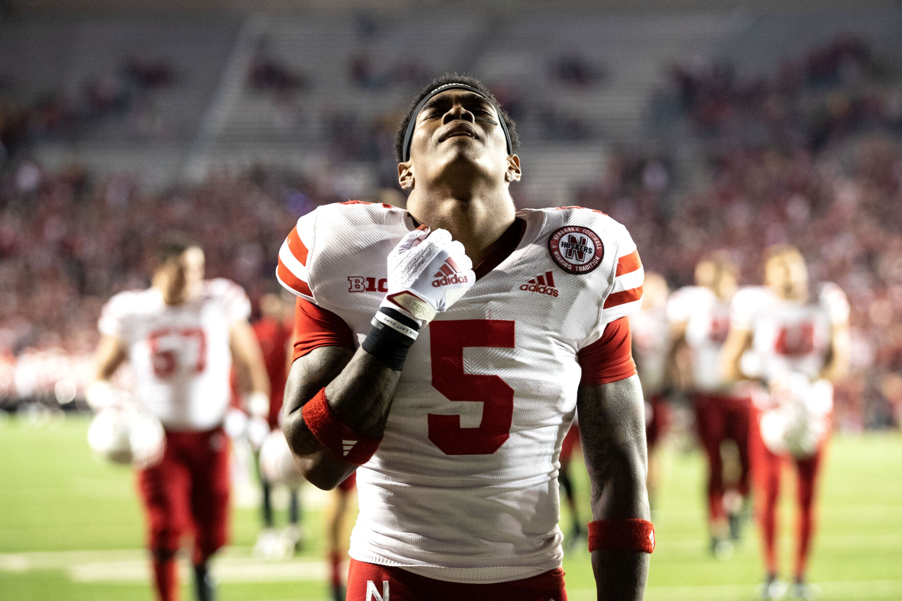 112122-owh-spo-nebraskawisconsin-em09.jpg